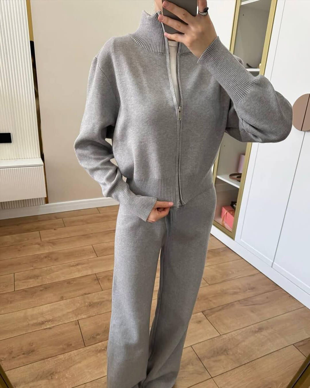 SEAME - Clarisse Set - Cozy Knitted Jacket and Wide Leg Trousers Black M